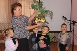В детском доме отметили праздник урожая