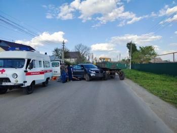 В Чесменском округе сотрудники Госавтоинспекции устанавливают обстоятельства ДТП с пострадавшим