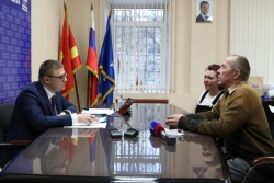 «Единая Россия» проводит по всей стране декаду приемов граждан
