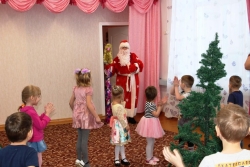 С Днём рождения, Дедушка Мороз!